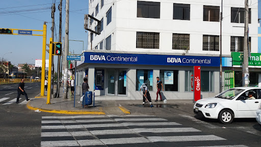 BBVA CanadaLa Rosa Toro