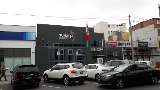 Superintendencia Nacional De Registros Públicos (SUNARP)
