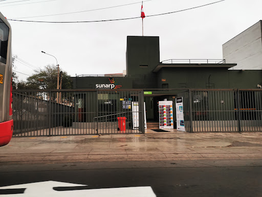 Superintendencia Nacional de Registros Públicos (SUNARP)