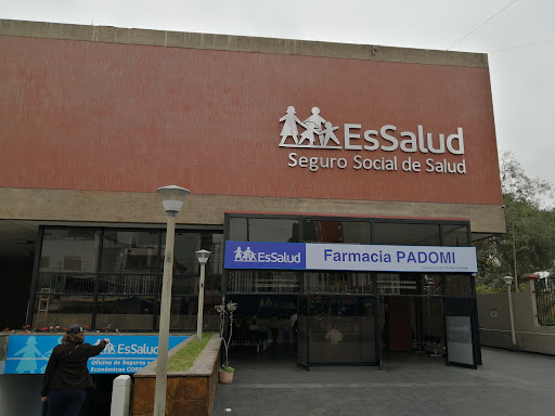 Complejo Arenales de Essalud