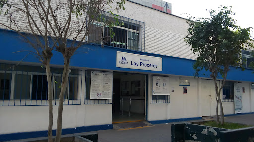 Policlínico ESSALUD Próceres Análisis