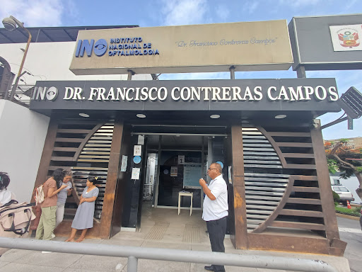 Estacionamiento MTC